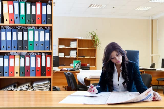 Praca po studiach w Warszawie: jak zdobyć wymarzoną posadę? Praca po studiach w Warszawie: jak zdobyć wymarzoną posadę?