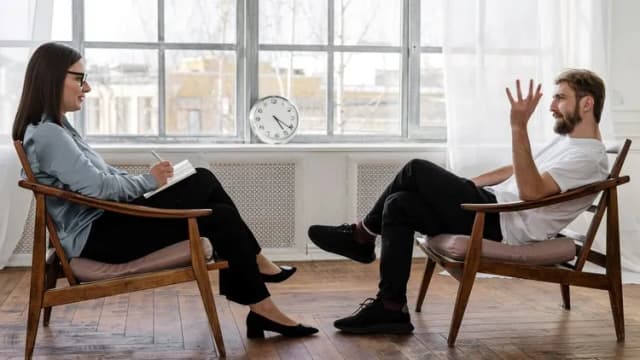 Co po studiach psychologicznych? Odkryj swoje możliwości kariery Co po studiach psychologicznych? Odkryj swoje możliwości kariery