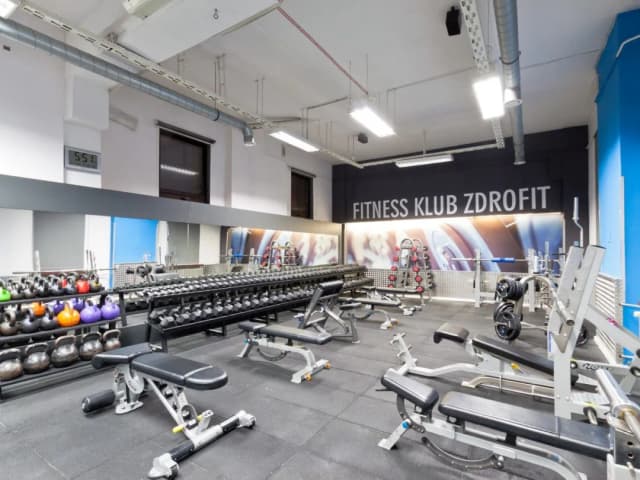 Zdrofit zajęcia z trenerem - jak osiągnąć swoje cele fitness? Zdrofit zajęcia z trenerem - jak osiągnąć swoje cele fitness?